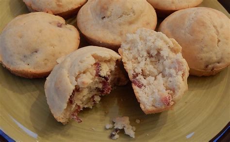 Old-fashioned Bacon Muffins – A Hundred Years Ago