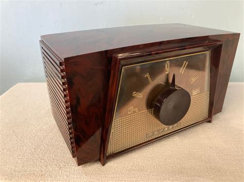 Understanding how the original Marconi radio changed the world 40