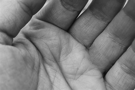 Firsthand Insights – Hand Analysis & Life Purpose