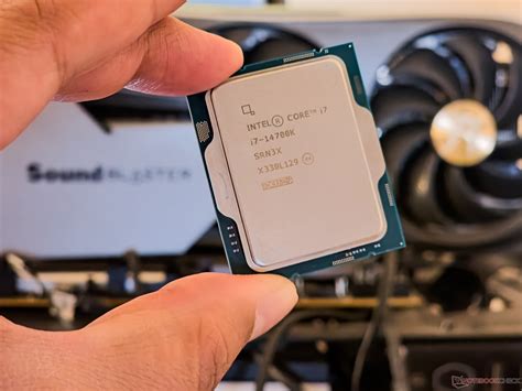 Intel Core i7-14700K vs Intel Core i5-7287U vs Intel Core i7-7920HQ