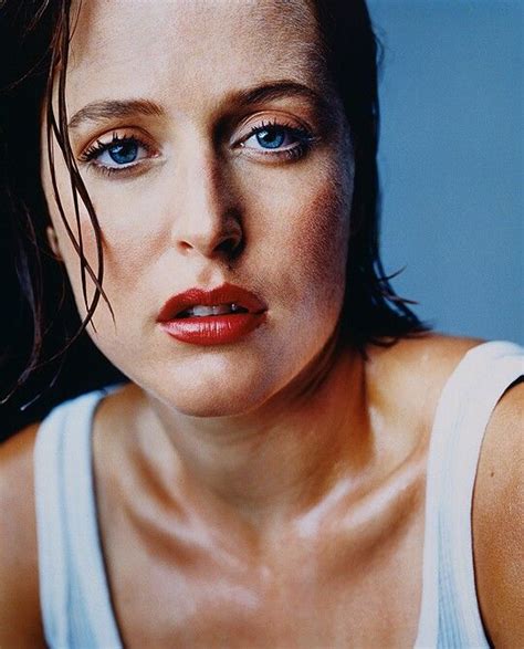 pin  phil   simply gillian anderson gillian anderson anderson