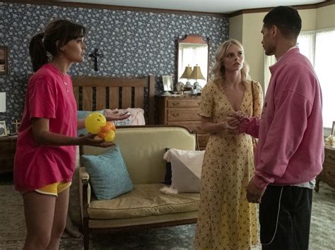 SMILF | Crave | The Lede