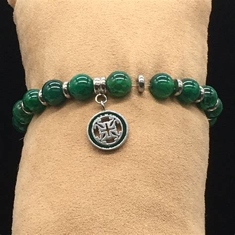 Rustic Cuff Priscilla Green Gemstone Bracelet Silver. - Gem