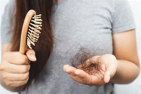 Sonhar Com Cabelos Caindo O Que Significa - O que significa sonhar que o cabelo está caindo - Diferentes interpretações