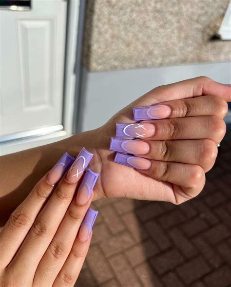 blue and purple ombre nails with glitter 8