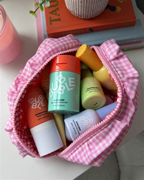 Bubble | A secret worth spilling…💋 Juicy Secret keeps lips soft