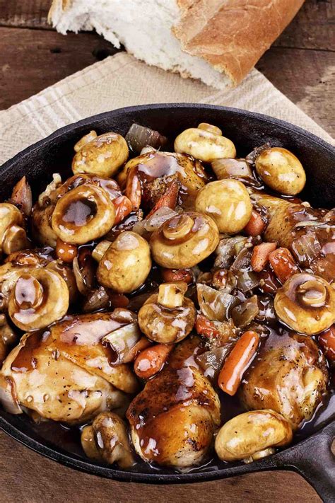 25 Best Mushroom Recipes That Are Easy to Make at Home - IzzyCooking