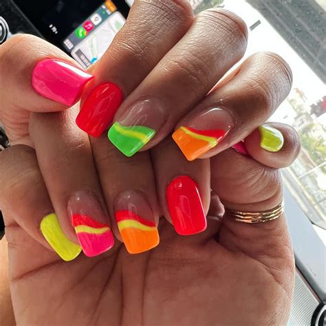 Neon Bright Summer Nails: 33+ Fun Playful Ideas with Lots of Color ...