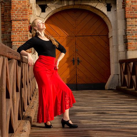 Elena Lejsková | Centrum Tance - kurzy a lekce tance a cvičení