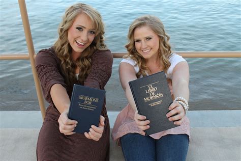 Sister Missionary Pose | Fashion, Sister missionaries, Photoshoot