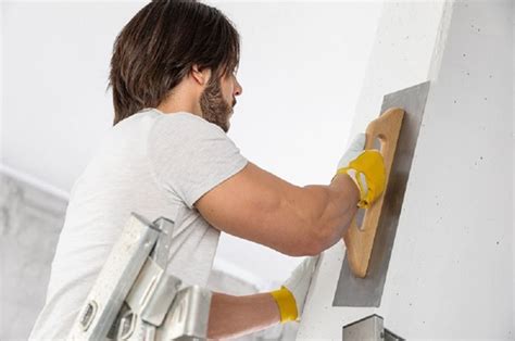 Tips to Choose the Right Plastering Trowels - Oasdom