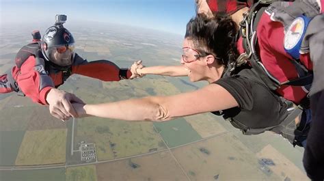 How to Tandem Skydive