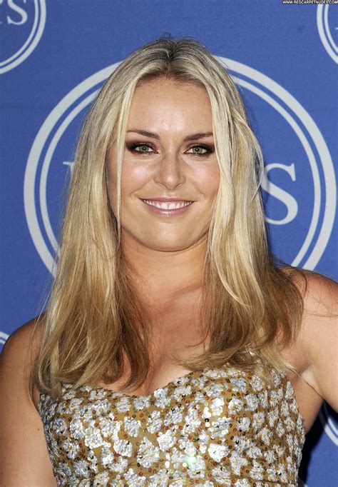 Lindsey Vonn Full Frontal Celebrity Beautiful Babe Posing Hot