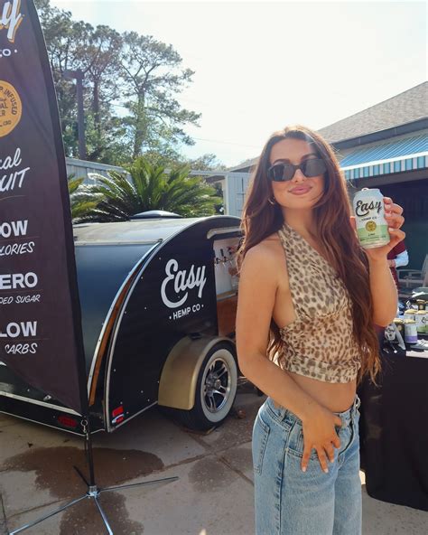 Kaylee Rose (@iamkayleerose) • Instagram photos and videos