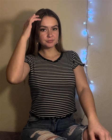 emily jade💕 (@emily.jade.official) • Instagram photos and videos