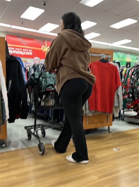 Thickest Asian ever!! (First Post) - Spandex, Leggings & Yoga Pants - Forum