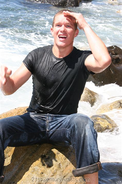 Manhattan Beach Models A division of 21stCenturyArtists.com | Beach