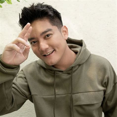 deretan artis pria indonesia   betah melajang