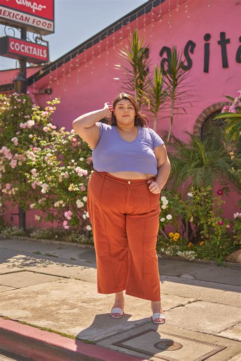 Sarita Natividad OnlyFans: Is This The Next Big Influencer? Image 15