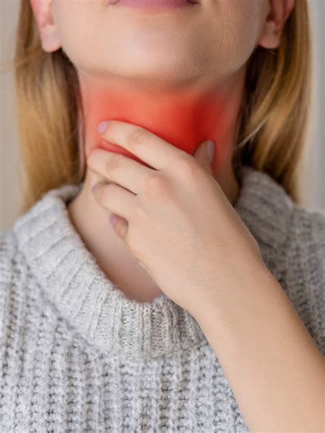 Thyroid Symptoms in Women: Warning Signs You Shouldn't Ignore- Asianet