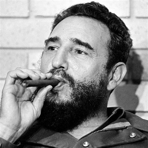 Fidel Castro slept with 35,000 women and smoked his first cigar at 14 ...