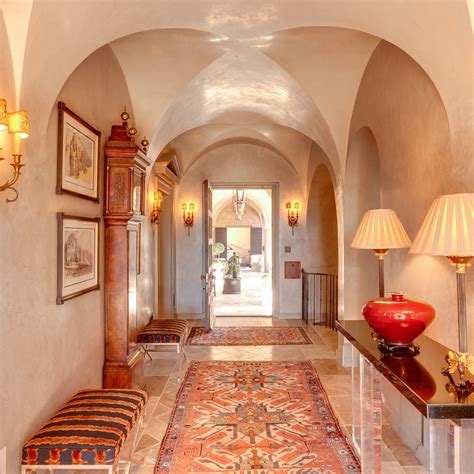 tuscan architecture 9