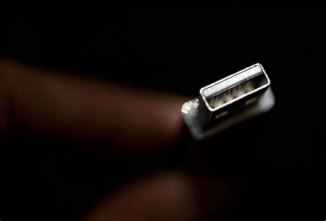 Опубликован код программы для взлома ПК по USB — Хакер