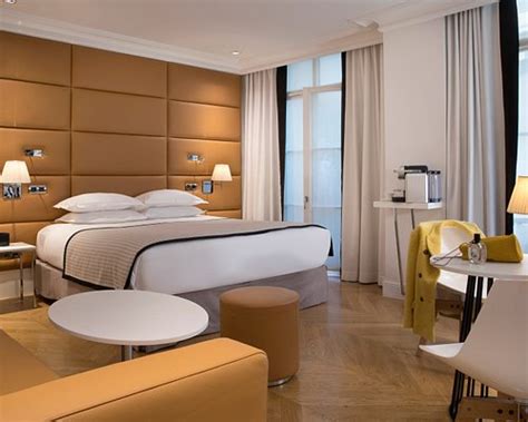 The 10 Best Hotel Deals in Paris (Jun 2022) - Tripadvisor