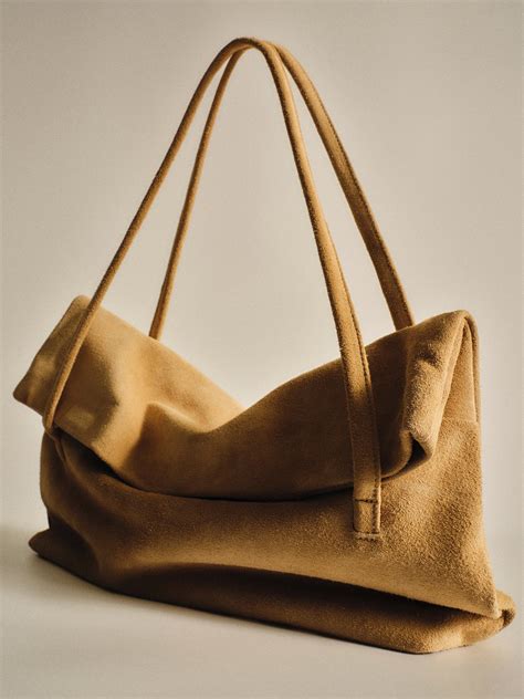 Envelope Suede Shoulder Bag, Nude – SourceUnknown