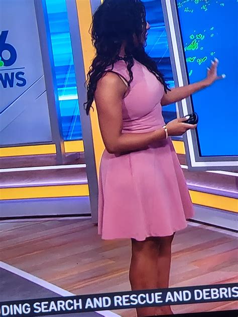 Shiri Spear so 🔥🍑TIGHT & CHEEKY🍑🔥 September 7, 2023 : r/CurvyNewsWomen