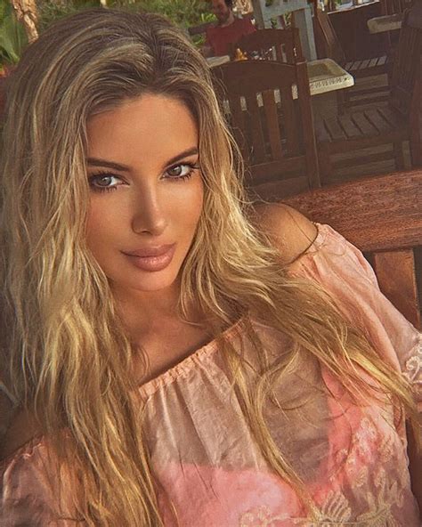 SexyNatG en OnlyFans - 13 - ColorMusic