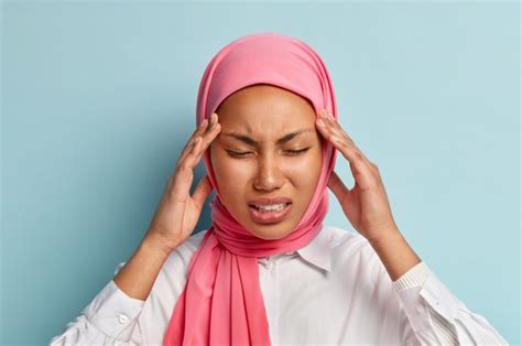 penyebab kepala pusing  puasa   mencegahnya nakita