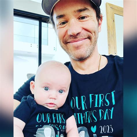 Kaley Cuoco celebrates 1st Christmas with daughter Matilda: See the photo