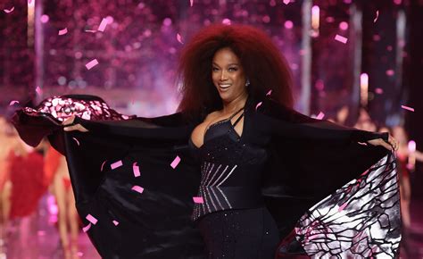 Tyra Banks, 50, Is Blasted for 'Sloppy' & 'Terrible' Catwalk at VS