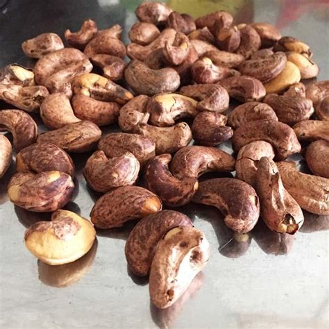 Hạt điều Rang Muối Nguyên Vỏ: 400g