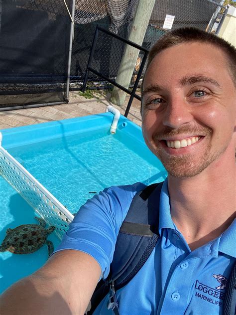 Scientist in Every Florida School Partners with Loggerhead Marinelife