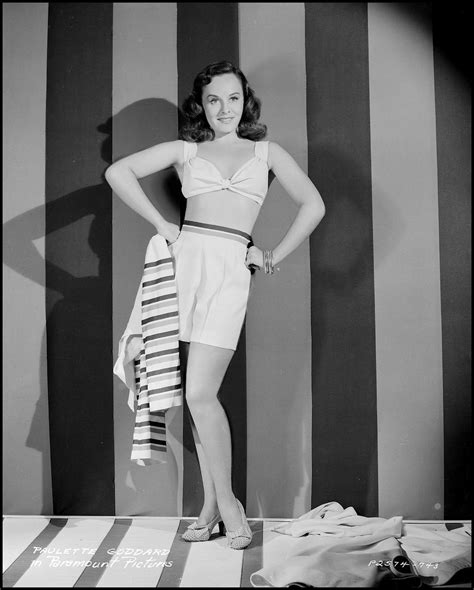paulette.goddard | Paulette goddard, Hollywood fashion, Actresses