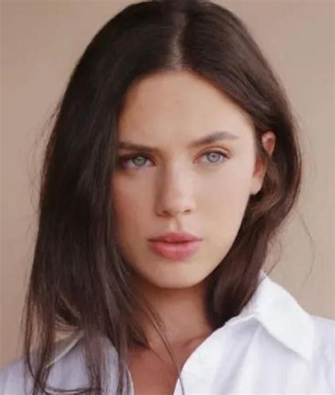 Delfina Chaves – Movies, Bio and Lists on MUBI