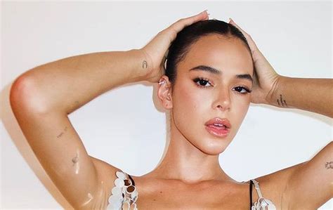 Bruna Marquezine Pelada E Nua