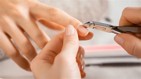 Why You Might Want To Ask Your Nail Tech To Skip Cuticle Cutting During ...