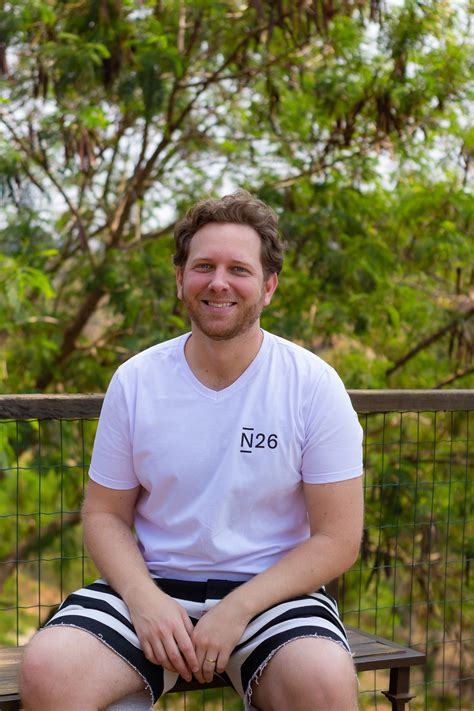 5 dicas para praticar o "Eu mereço" sem ficar no vermelho - Felipe Hart