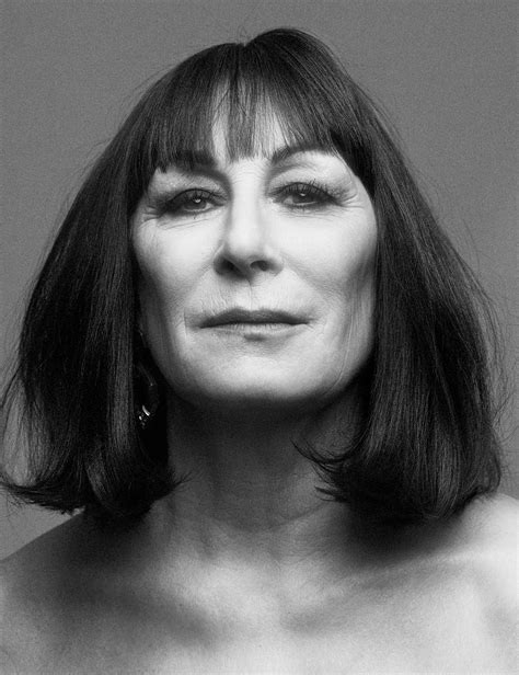 Anjelica Huston - purple MAGAZINE