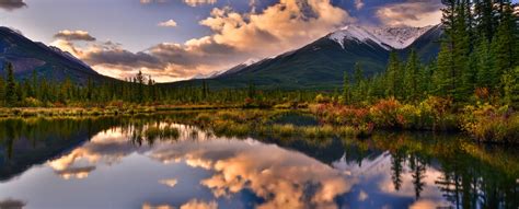 Обои природа, пейзаж, осень, лес, горы, озеро, отражение, Канада ...