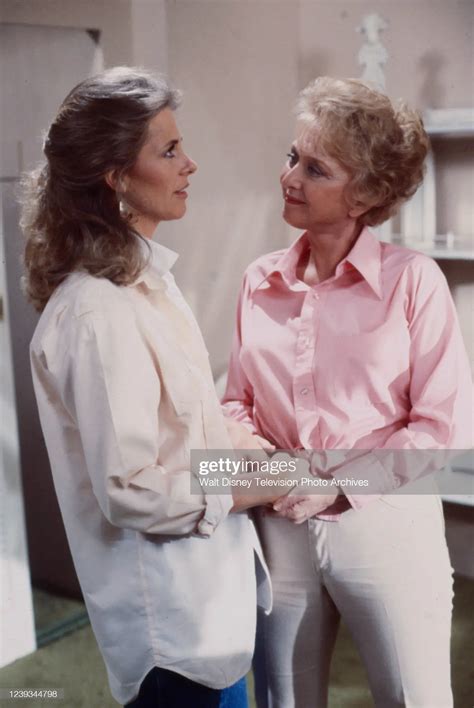 Lindsay wagner appearing in the abc tv series jessie – Artofit