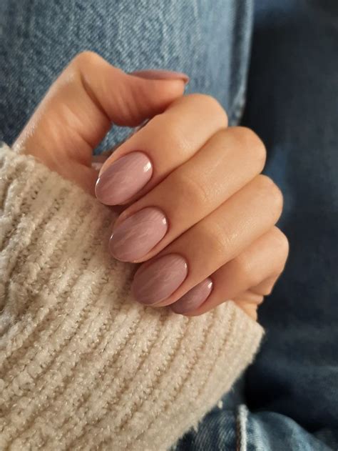 Нюдовые ногти | Round nails, Minimal nails, Casual nails