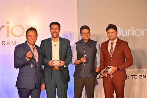 Investors react as loopnety launches its new international listings 11