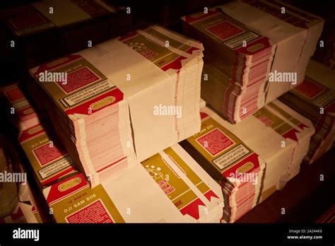 Tobacco packaging hi-res stock photography and images - Alamy