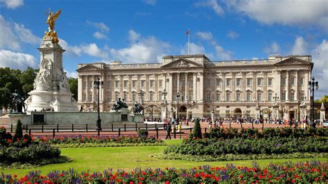 Palace Wallpapers HD Free Download