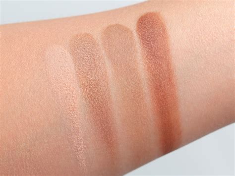 Палетка Dior Backstage Contour Palette - отзыв, свотчи, макияж