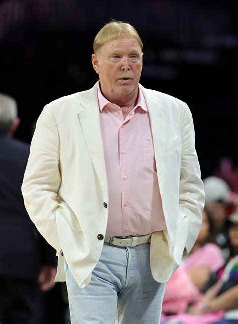 Angry fans claim tickets for the raiders are now too expensive 1